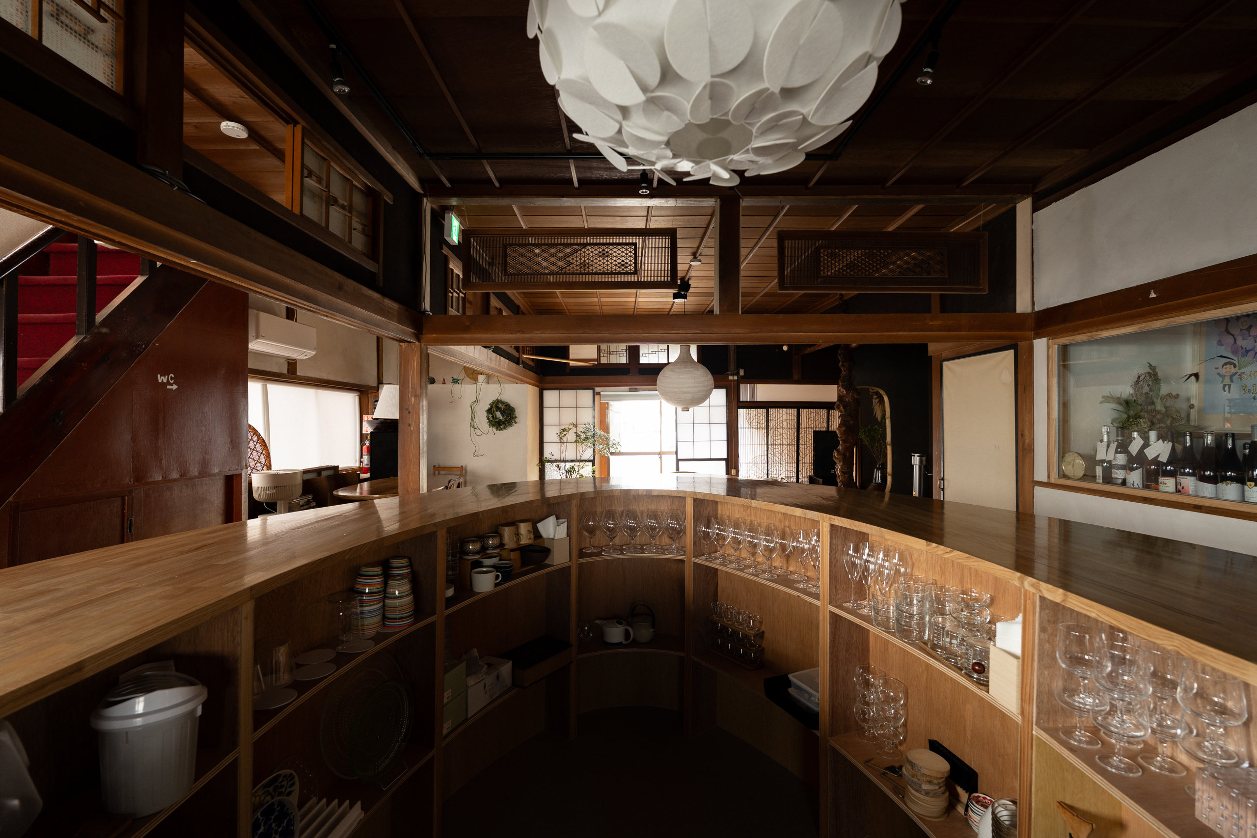 あんず旅館カウンター内部